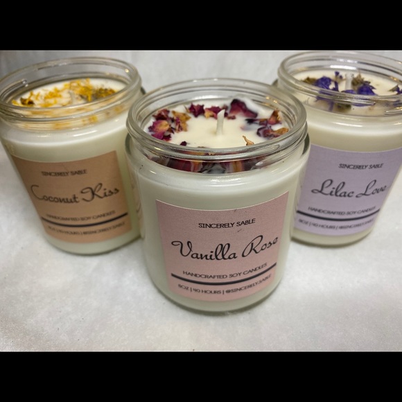 8oz Soy Candle - Picture 2 of 5